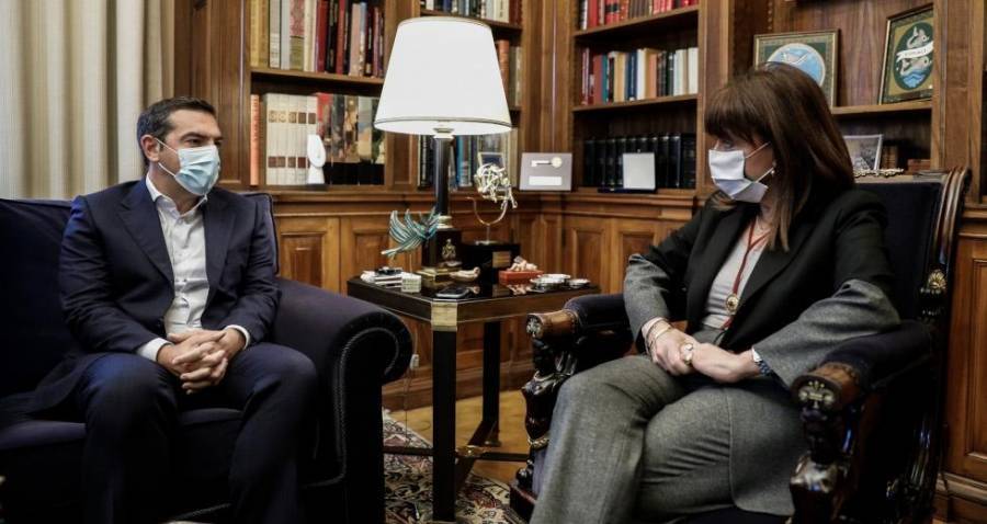 Αντιπολίτευση με την Πρόεδρο; Ποιος το σκέφτηκε;