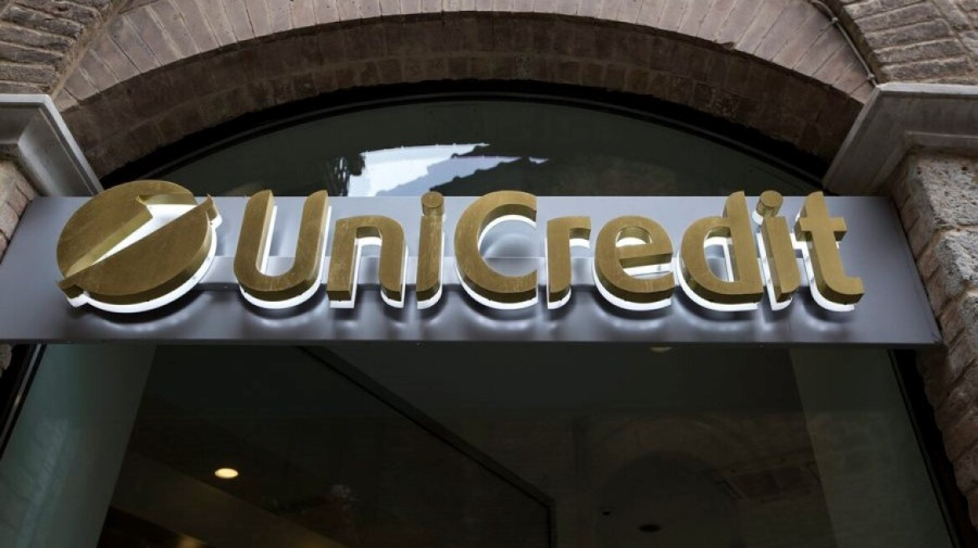 Η UniCredit αυξάνει τα μπόνους κατά 16% μετά τη χρονιά-ρεκόρ