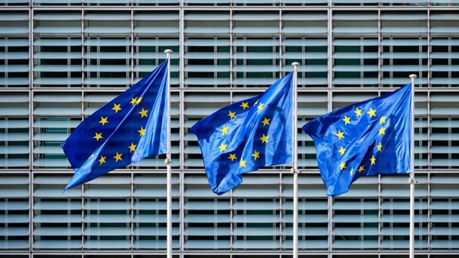 Κομισιόν-Ελλάδα: Ευχαριστίες για την προσφορά εμβολίων στις γειτονικές χώρες