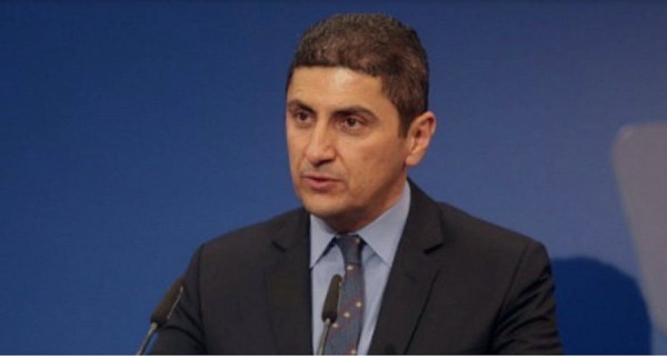 Αυγενάκης: Απαράδεκτα τα παιχνίδια σε βάρος όσων επλήγησαν