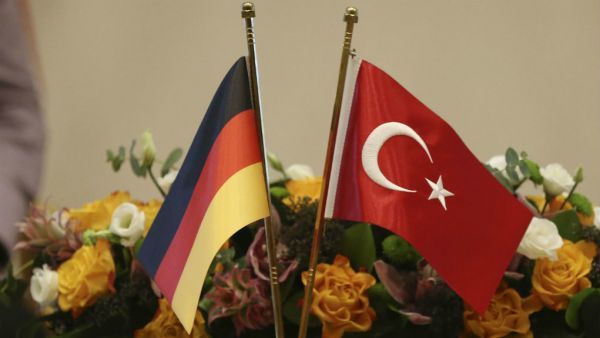 ΥΠΕΞ Γερμανίας: Για “γέλια” η τουρκική ταξιδιωτική οδηγία