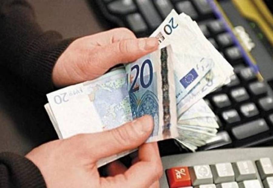 Πάσχα: Πότε πληρώνονται οι δημόσιοι υπάλληλοι και τα Σώματα Ασφαλείας