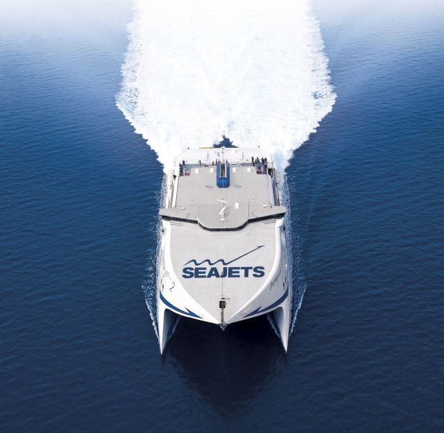 SEAJETS:Το επιβατηγό–οχηματαγωγό Champion Jet 1 σε αντικατάσταση του Aqua Blue
