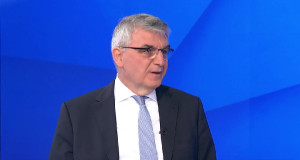Τσακλόγλου: Κανένας δεν μένει ακάλυπτος από το ΕΣΥ