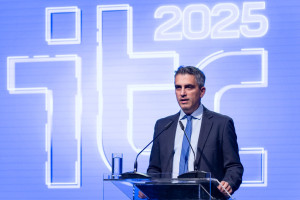 Στρατηγικό σχέδιο τεσσάρων αξόνων για τις υποδομές παρουσίασε ο Δήμας