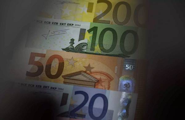 Δώρο Πάσχα: Όλα τα δεδομένα για τους εργαζόμενους σε αναστολή