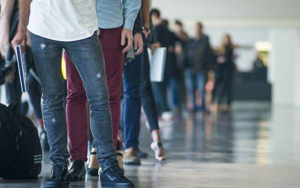Στο 16,8% η ανεργία τον Ιούλιο-Σύγκριση ανά φύλο, ηλικία, περιφέρεια