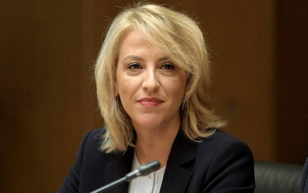 Δούρου: Ακόμη και οι αθώοι χρειάζεται κάποιες φορές να περιμένουν