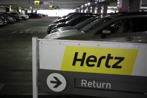 Στα πρόθυρα της χρεοκοπίας η Hertz Global Holdings