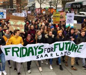 Fridays for Future:Νέοι ανά τον πλανήτη διαδηλώνουν για το περιβάλλον