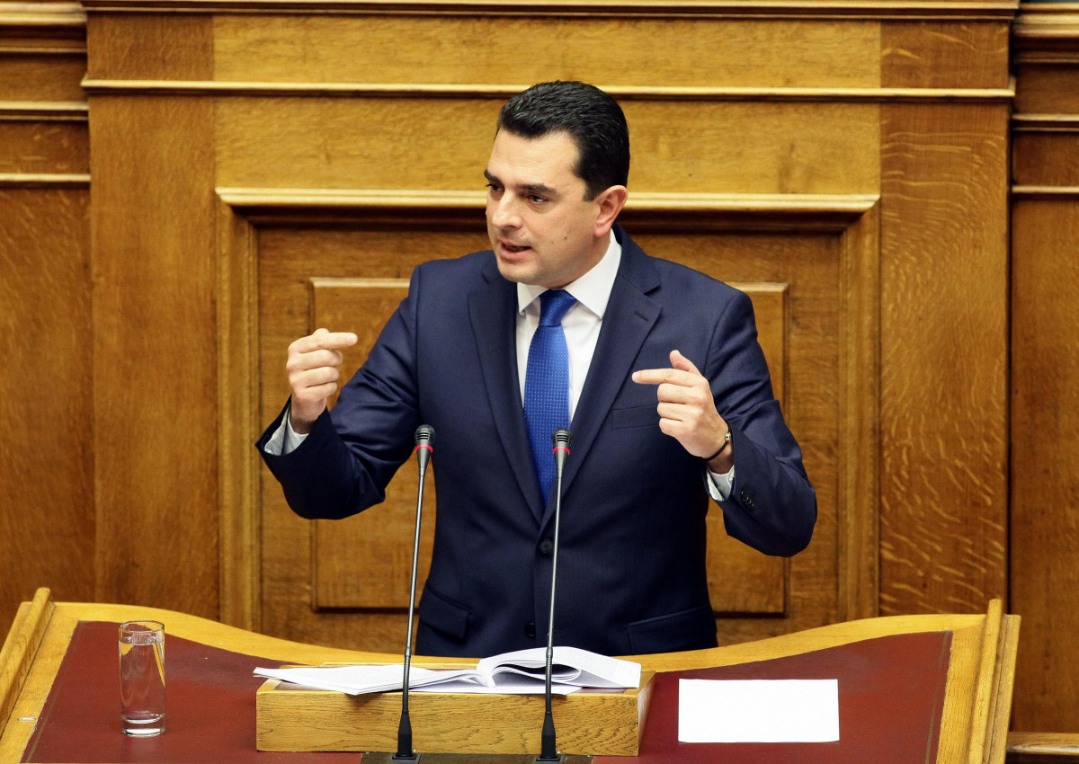 Σκρέκας: Προχωράμε στην επαναβιομηχάνιση της χώρας