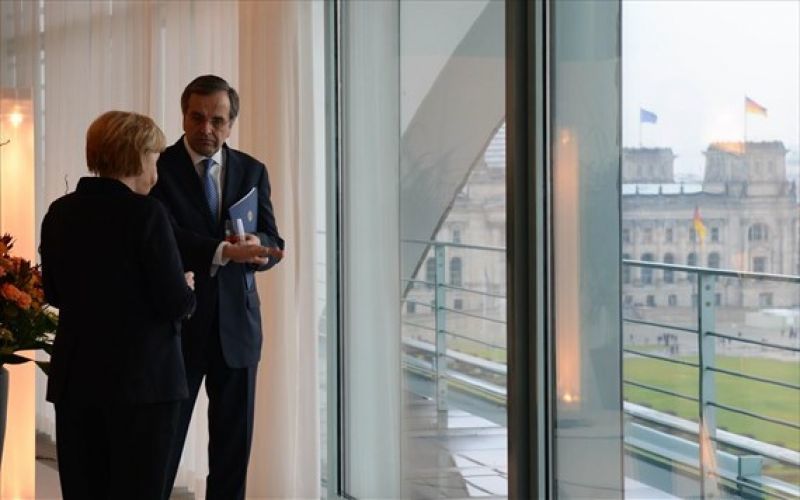 DW: Θα πείσει ο Σαμαράς τη γερμανική κυβέρνηση;