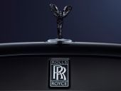 Η Rolls-Royce «παγώνει» μισθούς 8.000 στελεχών