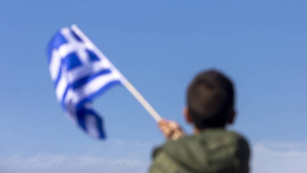 Καιρός: Ιδανικός για... παρέλαση το τριήμερο της 28ης Οκτωβρίου