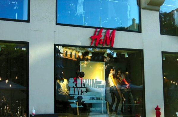 H&M: Δυναμική επέκταση στην ελληνική αγορά- Μεγαλύτερο βάρος σε παιδική ένδυση και αθλητικά είδη