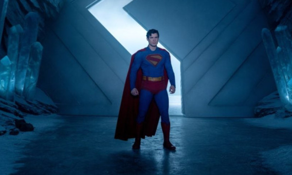 Πρεμιέρες: Οι νέες πτήσεις του «Superman»