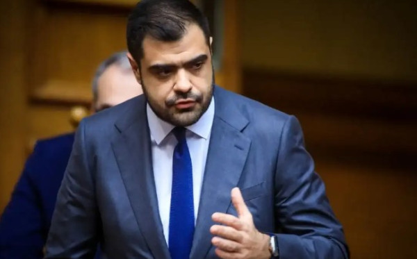 Άδειασμα Μαρινάκη στον Κυρανάκη για τα ταξί