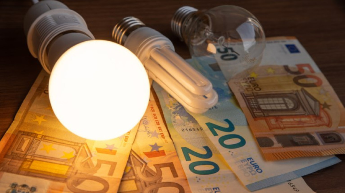 Πρεμιέρα στις 12/5 για την πλατφόρμα επιδότησης ρεύματος για επιχειρήσεις