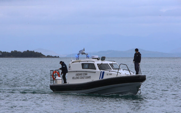 Γλυφάδα: Εντοπίστηκε σορός γυναίκας στη θάλασσα