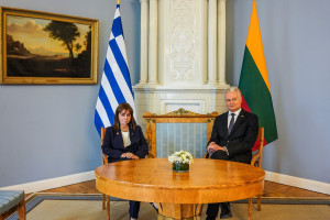 Σακελλαροπούλου: H Ελλάδα αντιμέτωπη με επίσημα διατυπωμένη απειλή πολέμου