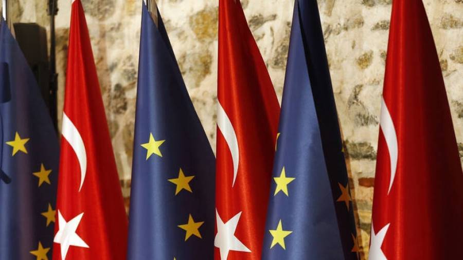 Η ΕΕ δυσκολεύεται να ασκήσει πιέσεις στην Τουρκία