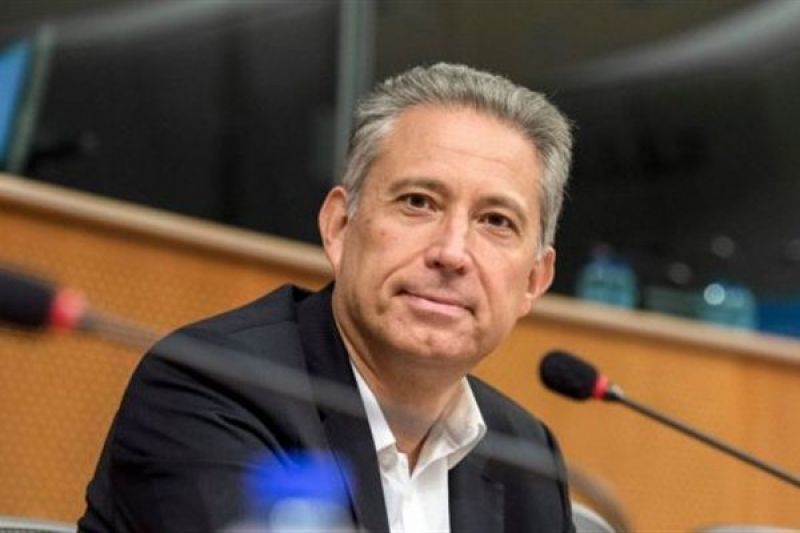 Τα... καρφιά του Χρυσόγονου και η απάντηση του Μαξίμου