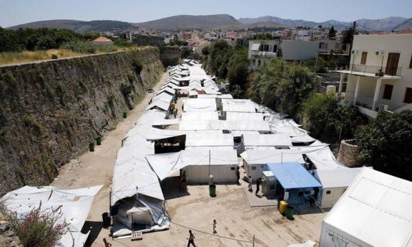 Σε καραντίνα το ΚΥΤ της ΒΙΑΛ μετά τα κρούσματα κορονοϊού