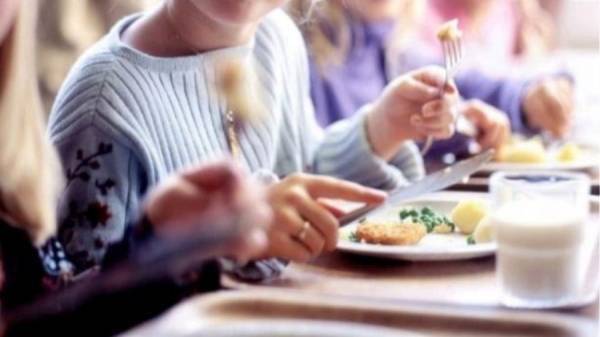 Συνεχίζεται κανονικά το πρόγραμμα των σχολικών γευμάτων