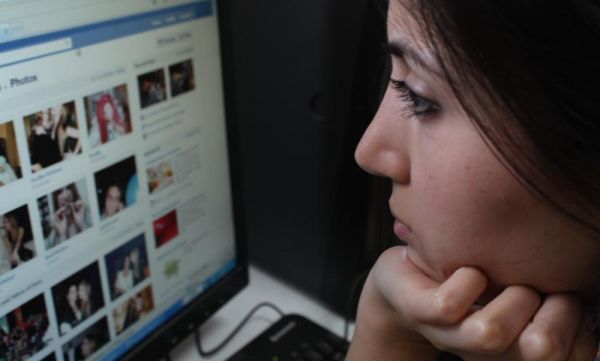 Το πολύ Facebook προκαλεί... κατάθλιψη