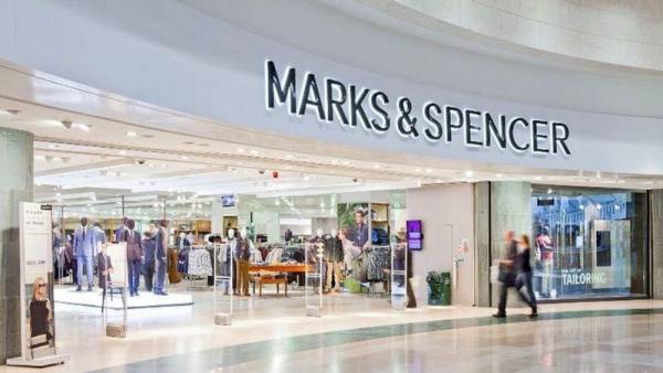 Μείωση των κερδών κατά 2,7% ανακοίνωσε η Marks & Spencer