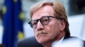 Ιβ Μέρς (ΕΚΤ): Η ευρωζώνη να σεβαστεί το σύμφωνο σταθερότητας