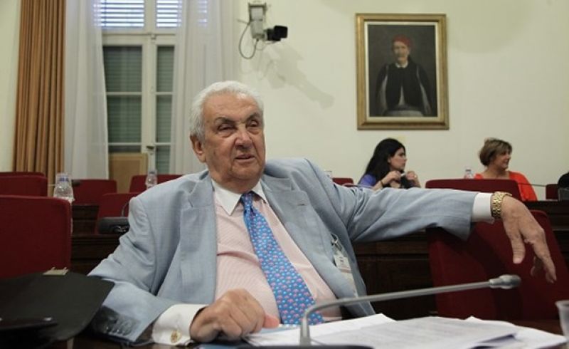 Προσπάθεια στοχοποίησής του, καταγγέλλει ο Κοντομηνάς