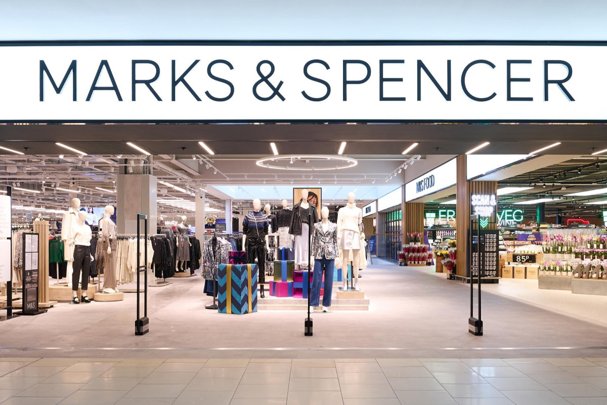 Kυβερνοεπίθεση στην M&amp;S: Εκλάπησαν προσωπικά δεδομένα- Διακοπή ηλεκτρονικών παραγγελιών