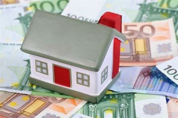 Ενιαίος φόρος ακινήτων: Από τέλη Αυγούστου και σε 5 δόσεις η καταβολή