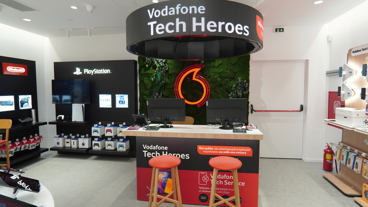 Vodafone: Νέα γενιά καταστημάτων με επενδύσεις άνω των €15 εκατ. - Eπέκταση στη λιανική τεχνολογίας