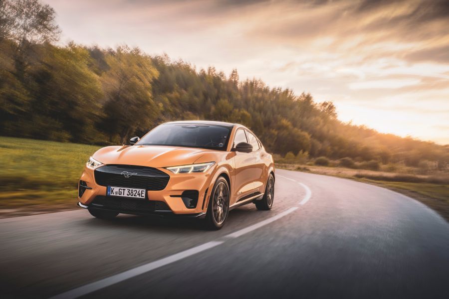 H νέα Mustang Mach-E GT με τους 487 ίππους διατίθεται στην Ελλάδα