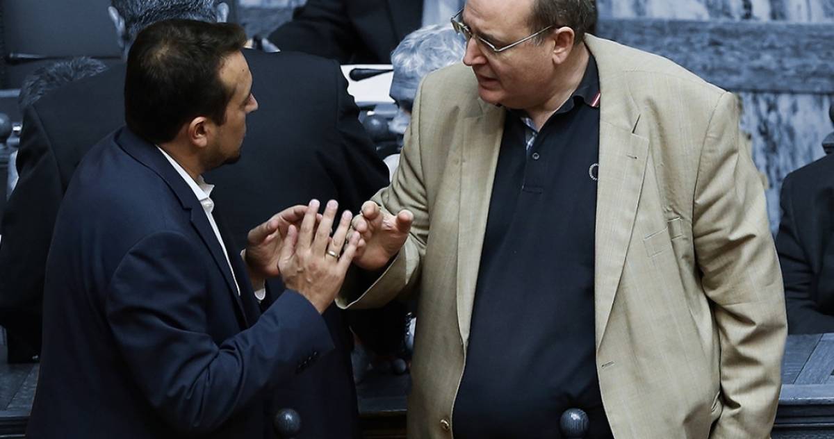 «Ρουκέτες» Φίλη για την ΕΡΤ, ενώπιον Παππά
