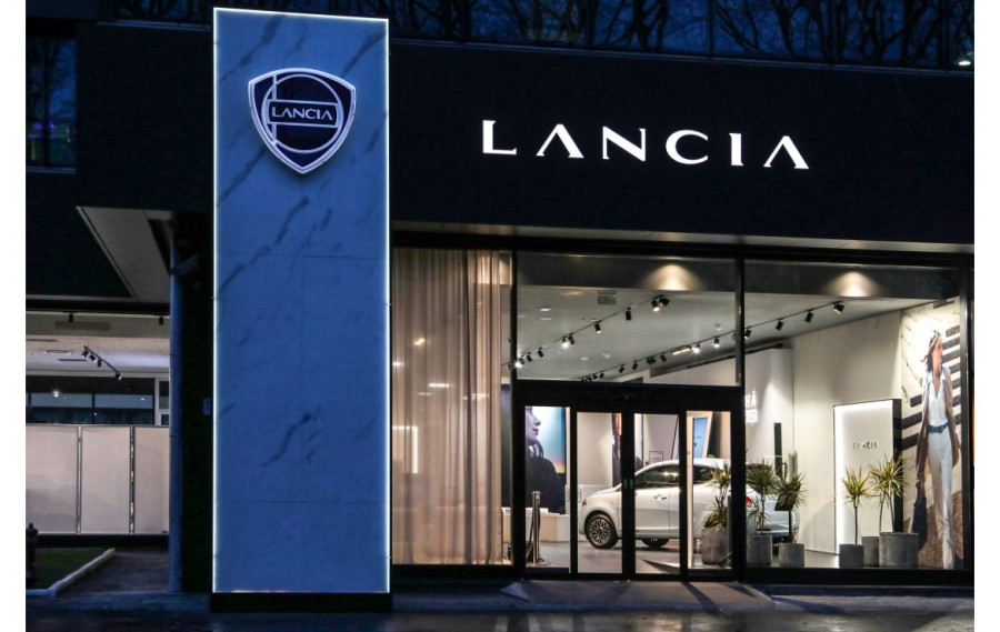 Η χρονιά που σηματοδότησε την Αναγέννηση της Lancia