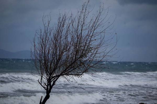 Βελτιώνεται σταδιακά ο καιρός