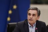 Πώς σχολιάζει ο Τσακαλώτος τις προβλέψεις Στουρνάρα