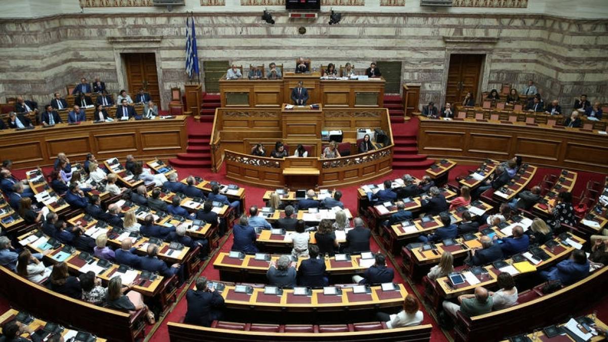 Νομοσχέδιο για Brexit: Στη Βουλή τροπολογία για την επιχειρηματική βίζα