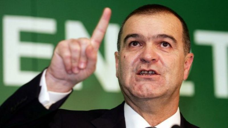 Βγενόπουλος: Να συγχωνευθούν Τρ. Κύπρου και Λαϊκή