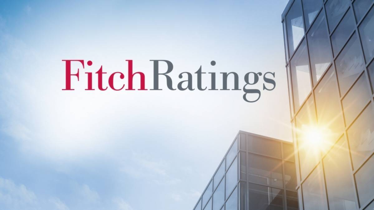 Fitch για Ελλάδα: Επιβεβαίωσε το BB-Ανησυχία για χρέος, «κόκκινα» δάνεια