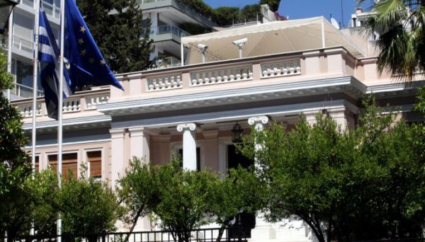 Μαξίμου προς ΝΔ: Λίγη αιδώς για τα μαύρα ταμεία της Siemens