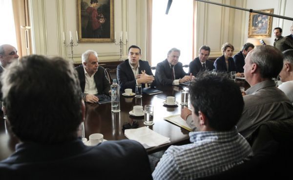 Αγρότες: Επιστρέφουμε στα μπλόκα για να αποφασίσουμε