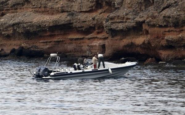 Ανασύρθηκε νεκρός άντρας στο Κόκκινο Λιμανάκι- Στους 92 οι νεκροί