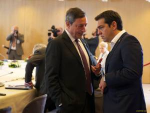 Τσίπρας- Ντράγκι βλέπουν αποσύνδεση του ελληνικού ομολόγου από το ιταλικό