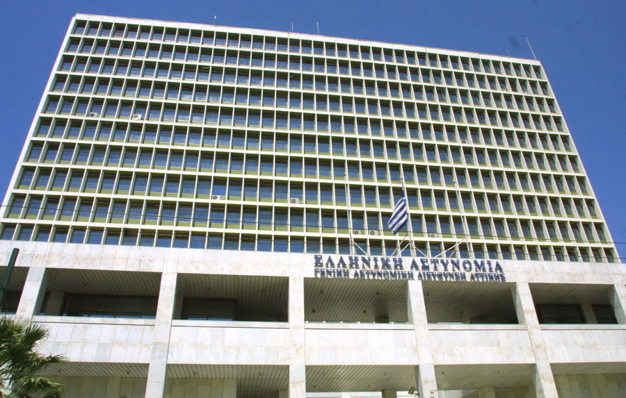 ΕΛΑΣ: Διαψεύδει προβλήματα στις επικοινωνίες - «Καμία επίπτωση στην επιχειρησιακή λειτουργία»