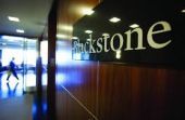 H Blackstone κλείνει hedge fund που έχασε 24% το 2016