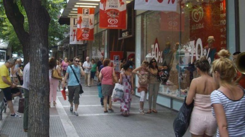 Ανοιχτά σήμερα Κυριακή τα εμπορικά καταστήματα
